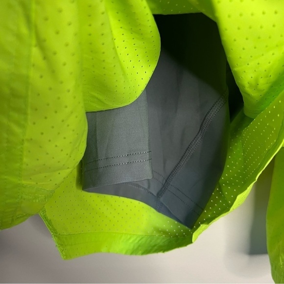 Champion Men’s Performance Running Shorts Neon Yellow Size XL - Picture 7 of 11